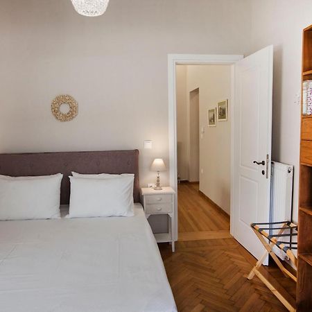 Bentzi Boutique Apartment 4 أثينا المظهر الخارجي الصورة
