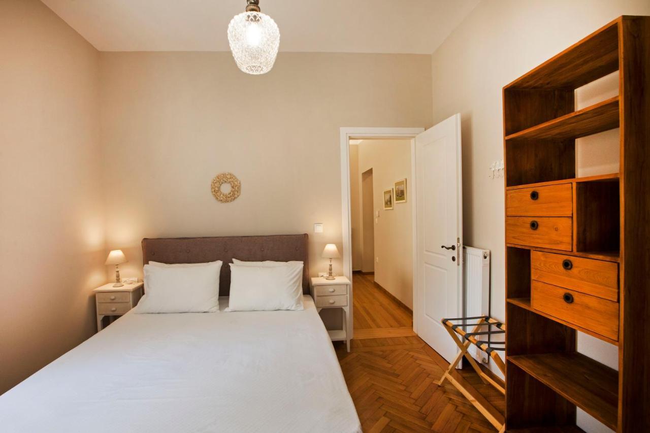 Bentzi Boutique Apartment 4 أثينا المظهر الخارجي الصورة