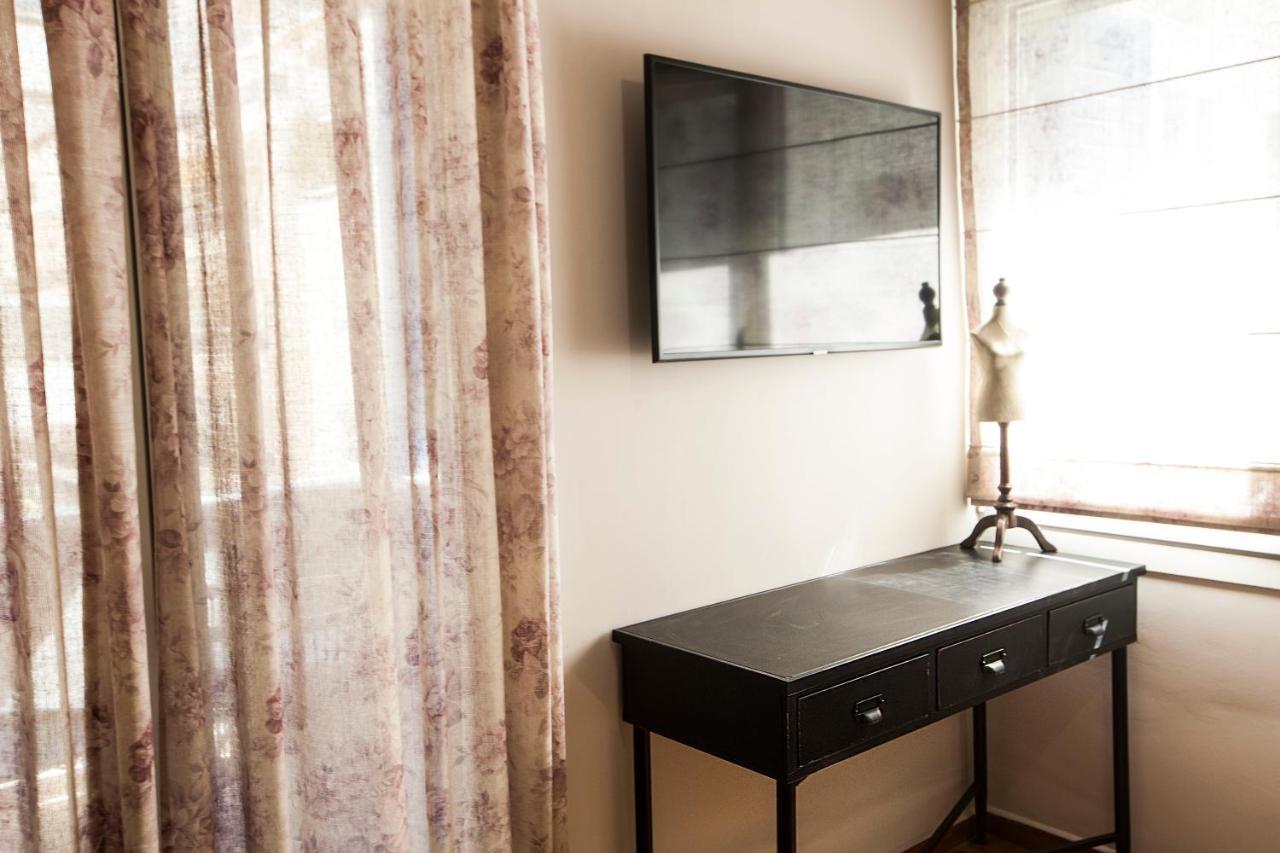 Bentzi Boutique Apartment 4 أثينا المظهر الخارجي الصورة